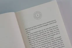 Loewe Verlag GmbH Academy of Lies (Band 1) - Anatomie einer Verschwörung New