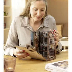 Revell Booknook - Tiny Adventures Diagon Alley - Harry Potter Discount
