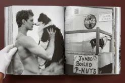 Bruce Weber. The Golden Retriever Photographic Society-Taschen GmbH