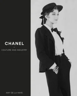 Abrams & Chronicle Books Chanel Hot