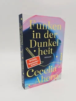 Funken in der Dunkelheit-Piper Verlag GmbH Best