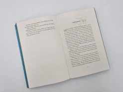 In a Holidaze - Ihr Weihnachtswunsch führt zu Gefühlschaos unterm Mistelzweig-Piper Verlag GmbH Hot