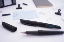 Füller Flow ACTIVE schwarz-Stabilo Hot