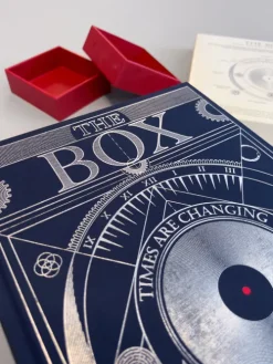 Naumann & Göbel Verlagsg. THE BOX - Buchbox THE BOOK